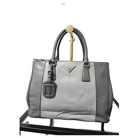 Prada Saffiano Leather Galleria Double Zip Medium Tote Bag Ash/Grey Grey