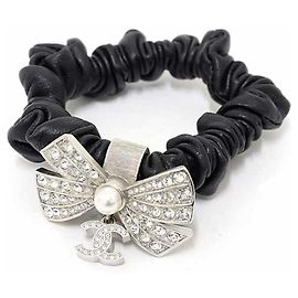Scrunchie in pelle Chanel Nero