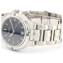 Gucci-Gucci Men's Stainless Steel Quartz Wristwatch-Silvery