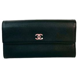 Chanel Coco Mark Clover Motif Leather Long Wallet Black