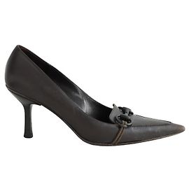 Gucci Brown leather heels Brown