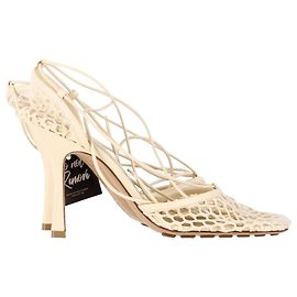 Sandali con lacci in pelle bianca Bottega Veneta con rete elastica Bianco