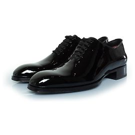 Sapatos Oxford com acabamento em verniz Tom Ford Preto