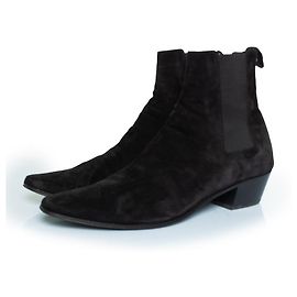 Saint Laurent Wyatt suede Chelsea boots in black Black