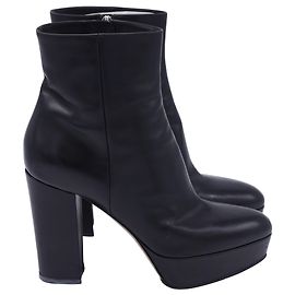 Gianvito Rossi High-Heel Platform Ankle Boots in Black Calf Leather Black