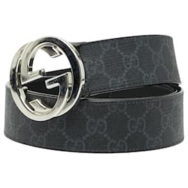 Gucci-Cinto Gucci GG Supreme em PVC-Preto