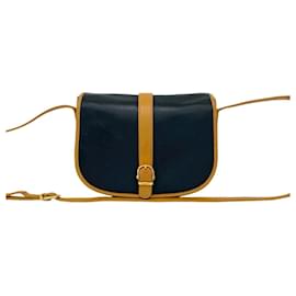 Céline-CELINE Leather Shoulder Bag-Black