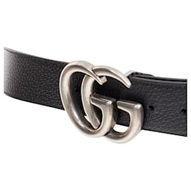 Gucci-Cinto largo de couro texturizado preto GUCCI Marmont com logo GG prateado 100cm-Preto