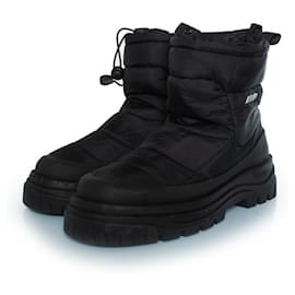 Axel Arigato-Axel Arigato Blyde snow boots-Black