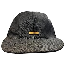 Gucci-Boné de lona GG Gucci-Cinza