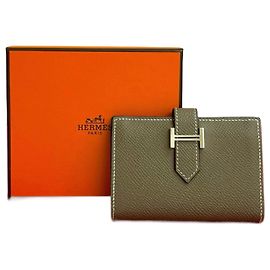 Epsom Béarn Kartenetui von Hermès Braun Beige
