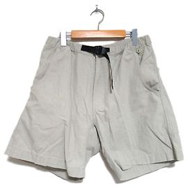 THE NORTH FACE Shorts Beige