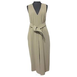 Autre Marque M/M ATTACHMENT Einteiler mit V-Ausschnitt Beige