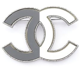 Spilla Coco Mark di Chanel Argento Metallico
