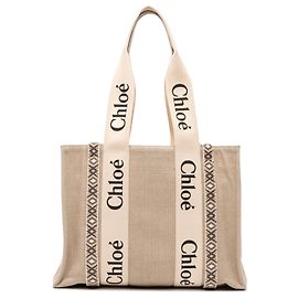 Chloé Beiger Mittlerer Canvas Woody Tote Beige