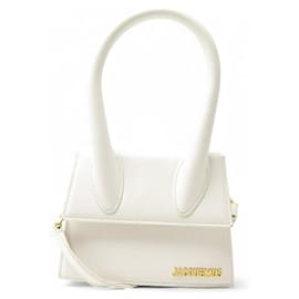 Jacquemus-JACQUEMUS LE CHIQUITO MEDIUM CROSSBODY BAG IN WHITE LEATHER-White