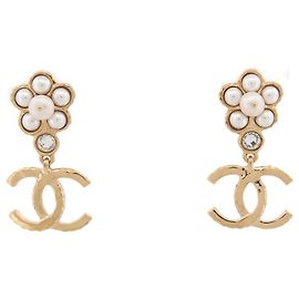 NUOVE ORECCHINI CHANEL LOGO CC A PENDENTE CON PERLE E STRASS D'oro