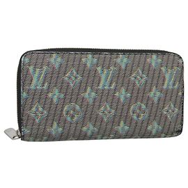 Portefeuille Zippy NM Monogram Canvas Louis Vuitton Vert