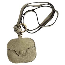 Chloé Khaki leather Airpods case Khaki