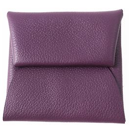 Monedero Bastia de Hermès en Cassis Rouge Garance Roja Morado oscuro
