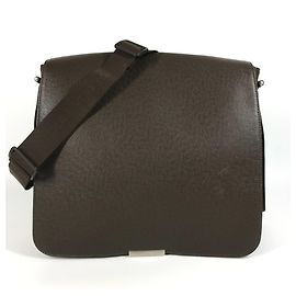 Borsa Messenger Victor Taiga di Louis Vuitton Marrone