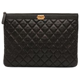 Chanel Black Medium Quilted Caviar Boy O Case Clutch Black