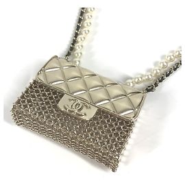 Collana a catena borsa matelassé CC Coco Mark B21S di Chanel D'oro