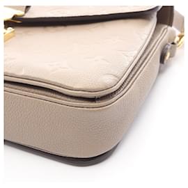 Louis Vuitton-Bolsa Pochette Metis MM Monograma Louis Vuitton-Marrom,Bege