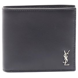 Yves Saint Laurent Leather Wallet Black Black
