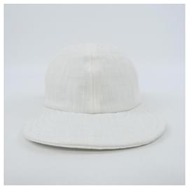 Fendi-Boné Fendi FXQ964 AN9U-Branco