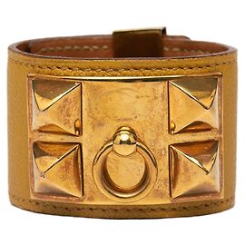 Pulseira Charm Collier de Chien Hermès Dourado Amarelo