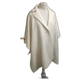Autre Marque White wool poncho cape coat Sisley size 38 White