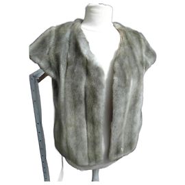 Chaleco Sin Mangas de Piel Sintética Sandro T38 Talla 38 Chic Elegante Gris