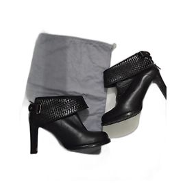 black leather ankle boots Stéphane Kelian with heel size 39 Black