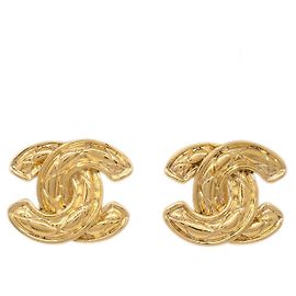 Chanel CC Clip-On Quilted Metal D'oro