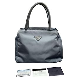 Prada Nylon Tessuto Hellblau Grau Logo Handtasche Grau Hellblau