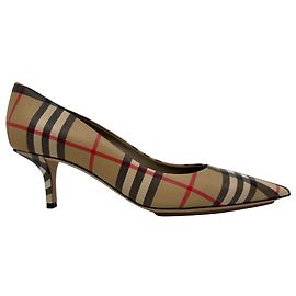 Burberry Aubri Pumps mit Karomuster aus beigem Leder Beige