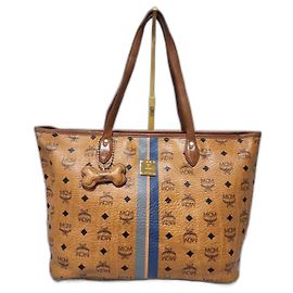 Bolsa tote listrada MCM Visetos em cognac Marrom