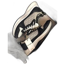 Dior B25 Runner Sneakers Black White Black White