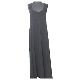 Vestido maxi sem mangas com decote em U Theory Preto