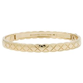 Pulseira charm Chanel Coco Crush em ouro amarelo 18K Dourado