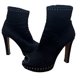 Botinhas de camurça vintage Prada Milano dos anos 2000 com tachas de pérola prateada Preto Prata