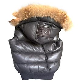 Black sleeveless Pyrenex Black