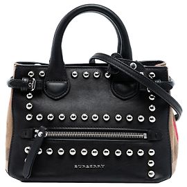 Bolsa Burberry Black Baby Banner em couro com studs e estampa House Check Outro Castanho claro