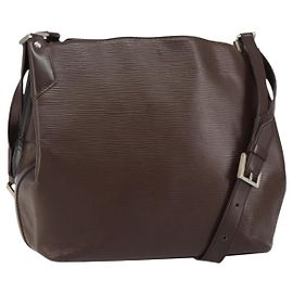 Louis Vuitton Mandara Epi Leather MM Marron