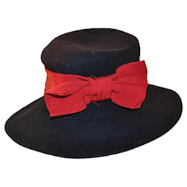 Escada hat Red Blue