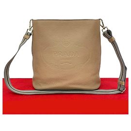 Bolsa de Ombro de Couro VITELLO PHENIX da Prada Marrom Bege