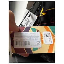 Gucci-Gucci x Adidas Logo Printed Windbreaker new-Multiple colors