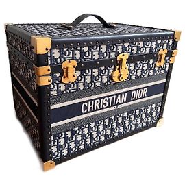 Christian Dior Truhe Blau