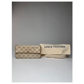 Vintage Louis Vuitton Damier Monogram Leather wallet white grey White